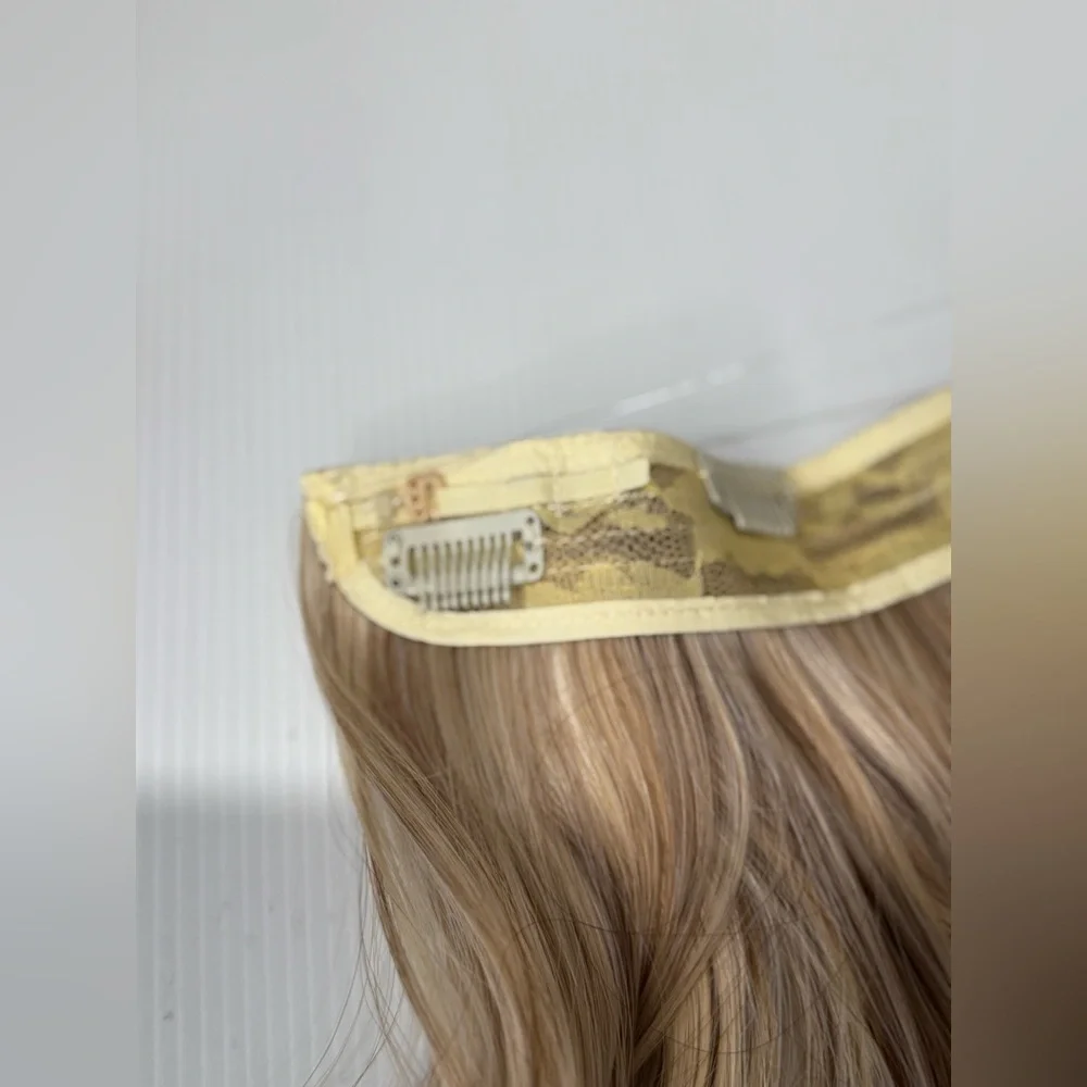 Luxury Halo Clip-In Hair Extensions – Seamless Invisible Wire, Natural Blonde